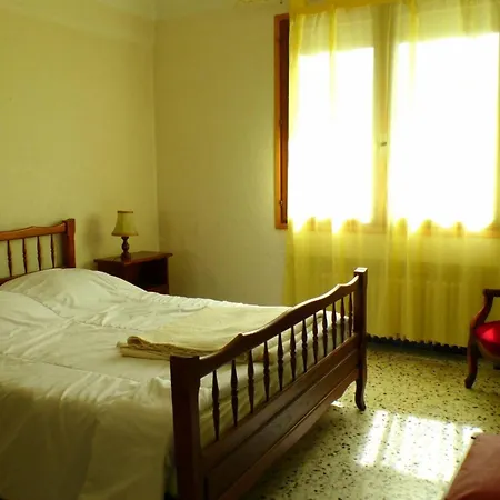 Spacious Family Nest A Stone's Throw From The Sea Apartment Six-Fours-les-Plages